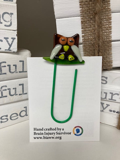 Large Paperclip Bookmark - Brown Owl with Green clip