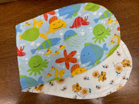Fabric - Burp Cloth, Reversible, Light Blue with Ocean Animals and Yellow Bunnies/Flowers
