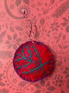 Fabric - Felt Christmas Ornament, Snowflake Red/Green