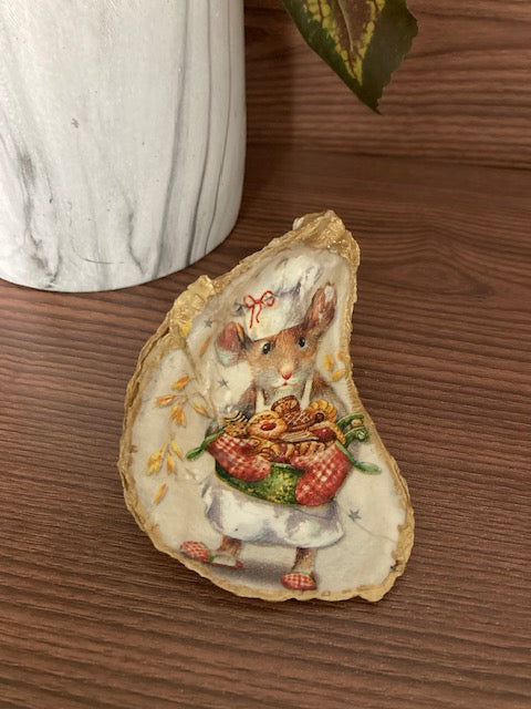 Shell Trinket Dishes - Chef Mouse