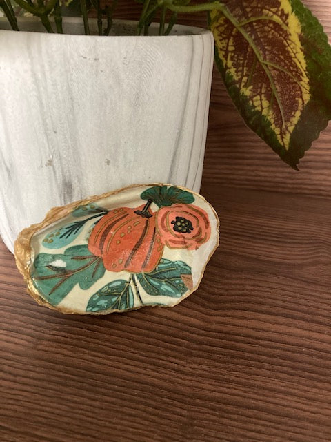 Shell Trinket Dishes - Pumpkin, small