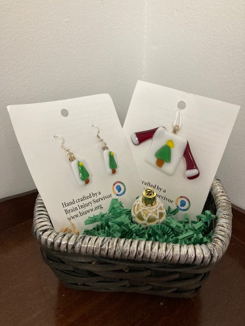 The Holiday Cheer Tree Set