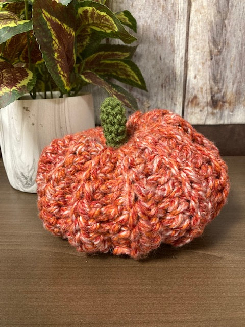 Crocheted - Pumpkin Orange /White Thick with green stem